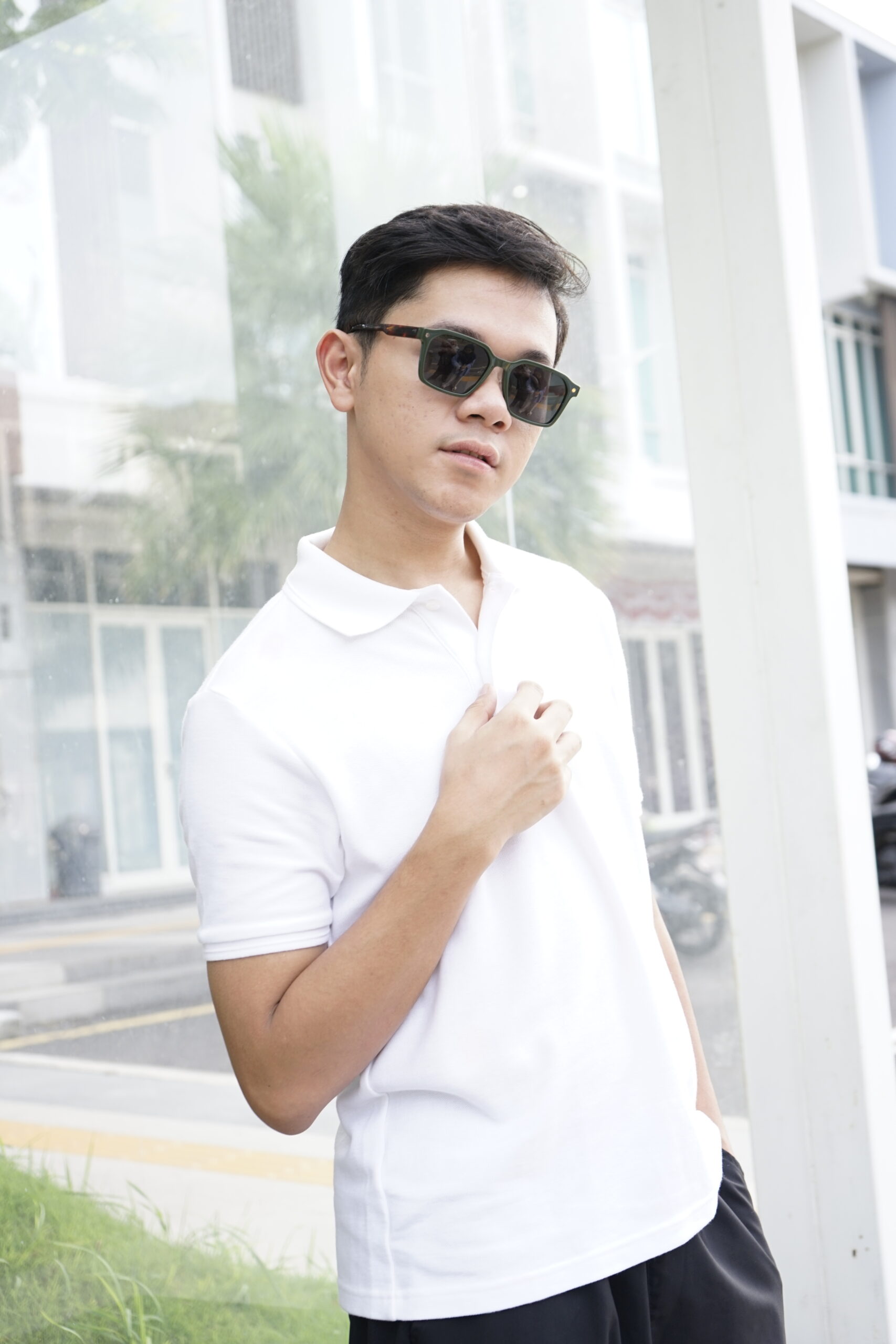 Kacamata Sunglasses Nero Djava Optik Gresik Bikin Kamu Tetap Nyaman Sepanjang Hari!